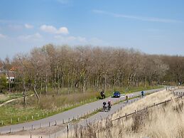 Attractive Apartment Near Vlissingen Beach