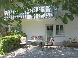 Welcoming Chalet Near Forest in Rohrnbach