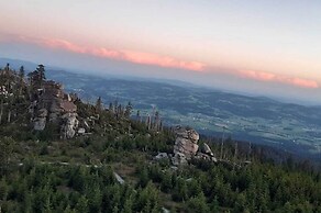 Welcoming Chalet Near Forest in Rohrnbach