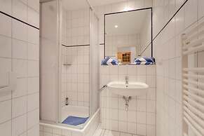 Cozy Apartment in Zingst Germany Near Beach