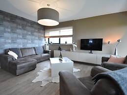 Contemporary Apartment in Kamperland Near Lake