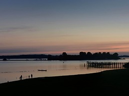 Contemporary Apartment in Kamperland Near Lake