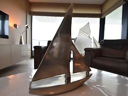 Contemporary Apartment in Kamperland Near Lake