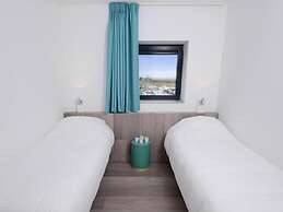 Contemporary Apartment in Kamperland Near Lake