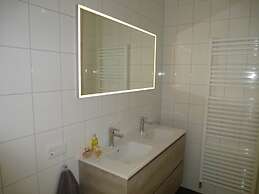 Contemporary Apartment in Kamperland Near Lake