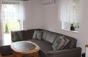 Gemuetlicher Bungalow in Boergerende-rethwisch mit Sauna