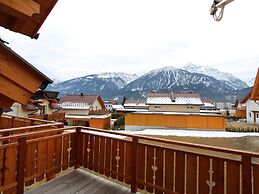 Luxurious Chalet in Kotschach-mauthen Near Ski Area