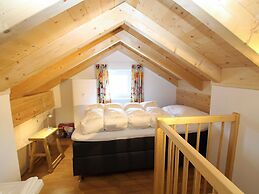 Luxurious Chalet in Kotschach-mauthen Near Ski Area