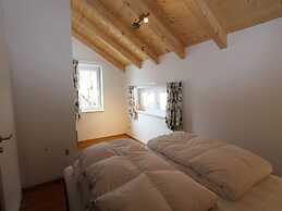 Luxurious Chalet in Kotschach-mauthen Near Ski Area