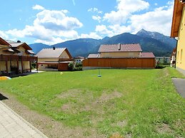 Luxurious Chalet in Kotschach-mauthen Near Ski Area