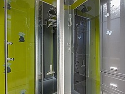 Spacious Holiday Home in Aure sur Mer With Garden