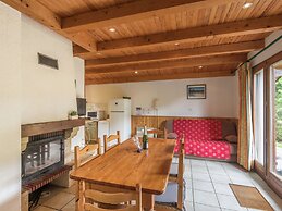 Chalet in Lovely, Rich Forest Setting With a Beautiful View