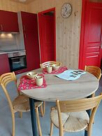 Chalet in Lovely, Rich Forest Setting With a Beautiful View