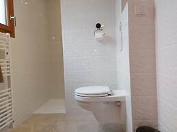 Chalet in Lovely, Rich Forest Setting With a Beautiful View