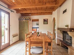 Chalet in Lovely, Rich Forest Setting With a Beautiful View