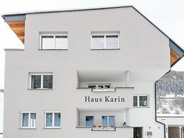 Large Holiday Apartment With Large Balcony in Kappl