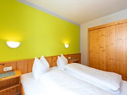 Large Holiday Apartment With Large Balcony in Kappl