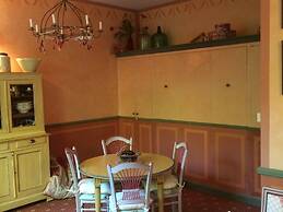 Cozy Apartment With Swimming Pool, Terrace, Garden, Parking