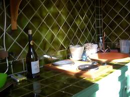 Cozy Apartment With Swimming Pool, Terrace, Garden, Parking