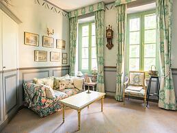 Cozy Apartment With Swimming Pool, Terrace, Garden, Parking