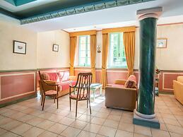 Cozy Apartment With Swimming Pool, Terrace, Garden, Parking