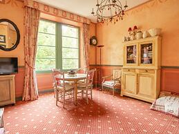Cozy Apartment With Swimming Pool, Terrace, Garden, Parking