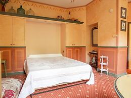 Cozy Apartment With Swimming Pool, Terrace, Garden, Parking
