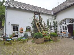 Cozy Apartment in Immerath With Fishing Near