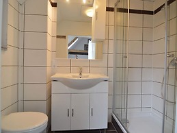 Cozy Apartment in Immerath With Fishing Near