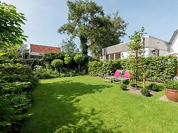 Alluring Apartment in Bergen With Terrace, Garden and BBQ