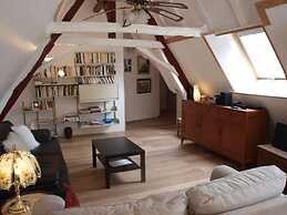 Lovely Cottage in Peyzac-le-moustier With Terrace
