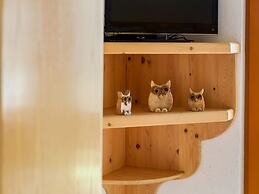 Sunlit Apartment Near Ski Area in Hollersbach im Pinzgau