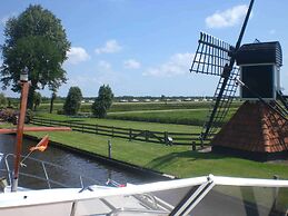 Secluded Chalet in Suwald With Hottub