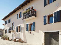Traditional Apartment in Poffabro With Fireplace