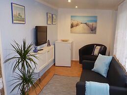 Gemuetliche Ferienunterkuenfte mit Garten in Zweedorf