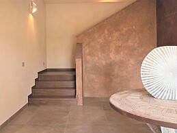Modern Apartment in Agliana With Shared Garden