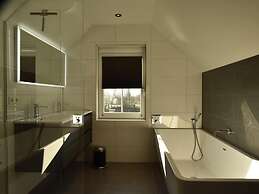 Luxurious Villa in Schoorl With Garden