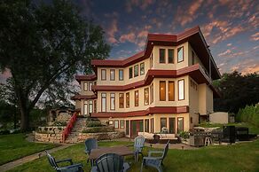 Minnesota Lakehouse Retreat