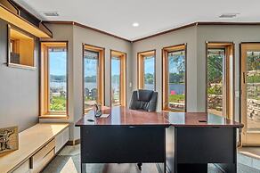 Minnesota Lakehouse Retreat