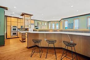 Minnesota Lakehouse Retreat