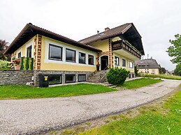 Spacious Apartment in Katschberg