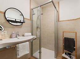 Spacious Apartment in Katschberg