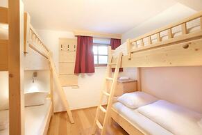 Apartment in Wald im Pinzgau With Swimming Pool and Views