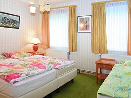 Spacious Group House in the Harz Region
