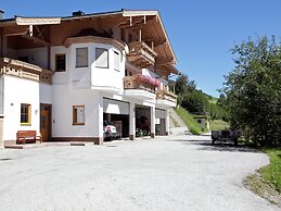 Stunning Apartment Near Forest in Mittersill