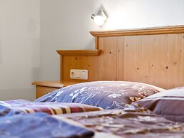 Stunning Apartment Near Forest in Mittersill