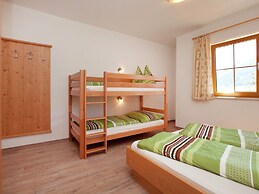 Stunning Apartment Near Forest in Mittersill