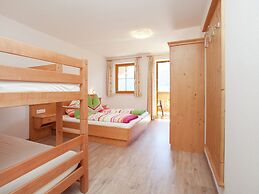 Stunning Apartment Near Forest in Mittersill