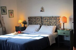 Apartment With Large Garden and Pool on the Hills of Pisa