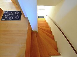 Quaint Apartment in Eimelrod Near Lake and Water Sports